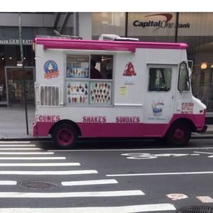 Meet your Posher, Ava